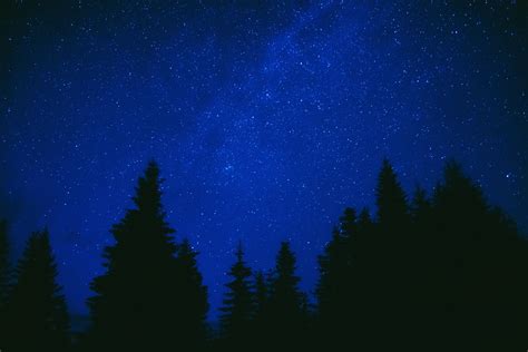 Starry Night Sky Evening Blue Landscape 4k Hd Nature 4k Wallpapers