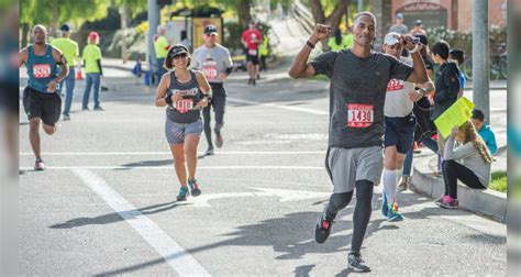 Santa Claritas 24th Annual Marathon Opens Up Registration