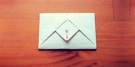 Tutoriales Para Que Dobles Tus Cartas Con Estilo Doblar Cartas Carta De Amor Manualidades