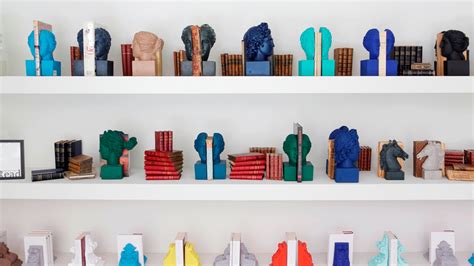 Find out the hottest design trends for 2021 and 2022 to avoid costly mistakes and make your home shine. New Trend Products I Interior Design Trends 2022 TRENDBOOK