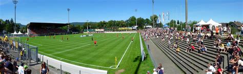 Fc barcelona vernoemt stadion jeugdcomplex naar cruijff. Stadion Brügglifeld - StadiumDB.com