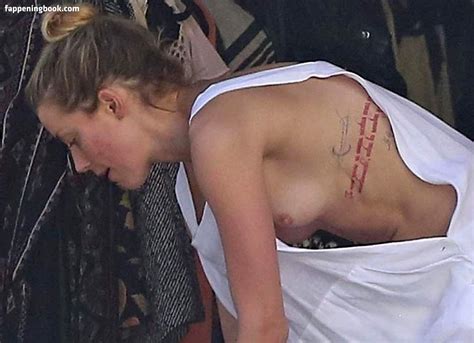 Amber Heard Amberheard Nude Onlyfans Leaks The Fappening Photo