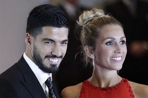 Still, with di maria's wife jorgelina cardoso explaining quite how much she hated everything about manchester, it's easy to see why the player might have been having a difficult time away from the pitch which would have affected him on it. Lionel Messi's Wedding Was So Lavish That Bride Antonella ...