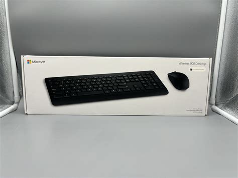 New Microsoft Wireless Desktop 900 Full Sized Keyboard And Mouse Combo
