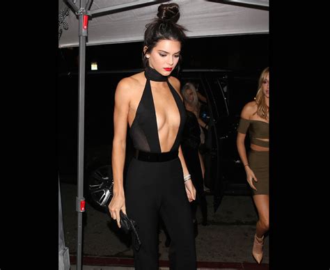 Kendall Jenner Gapboob Plunge Dress Our Top Celebrity Nip Slips