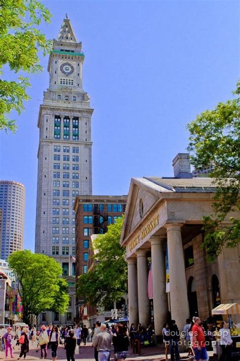 Boston-Quincy Market warrera | New england states, Quincy market