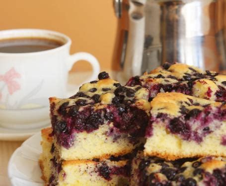 Pagina dedicata a tutte le ricette realizzate utilizzando mirtilli. Torta di mirtilli: la ricetta per preparare la torta di ...