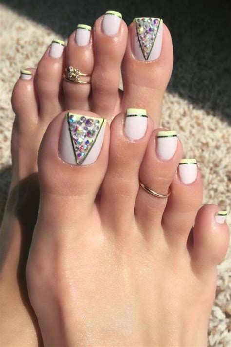 11 toenail designs that make having feet more fun toe nail designs cute toe nails toe nails