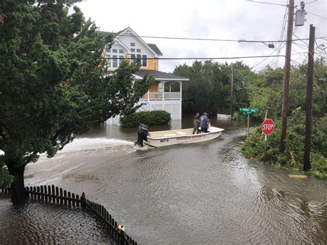 Hurricane Dorian’s Foray Up Nc’s Outer Banks Leaves Many Stranded Floods Islands Ocracoke