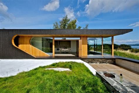 10 Interesting Residential Architectural House Designs