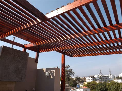 Pida hoy su presupuesto para un techo de madera. Construcción de techos Sol y Sombra - Diseño de terrazas y parrillas