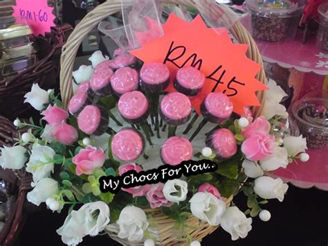 Maybe you would like to learn more about one of these? My Chocs For You.. ~: :: Product baru - Gubahan bunga ...