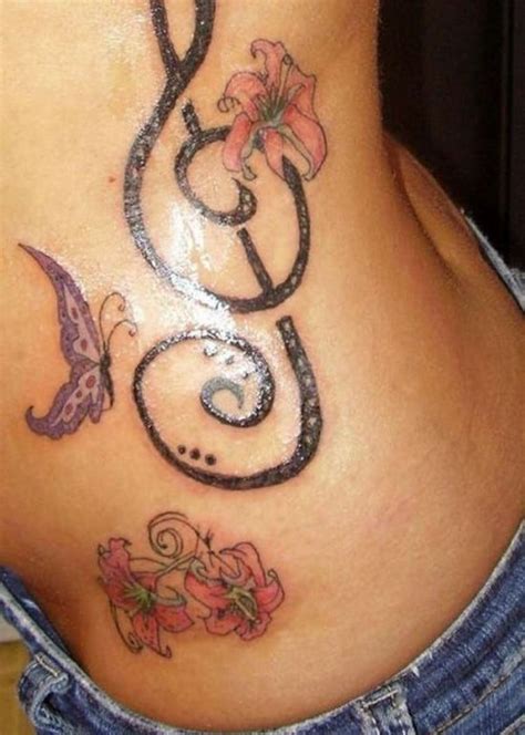 Hip pictures are back in style and women have a lot of popular choices for their hip picture design. 200 Seductive Small Hip Tattoos (An Ultimate Guide, May ...