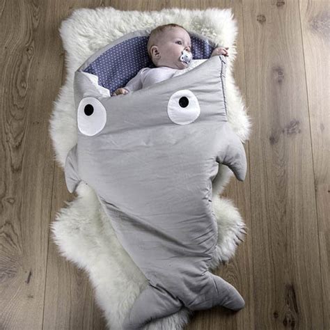 8 Cool And Unique Baby Gadgets Design Swan