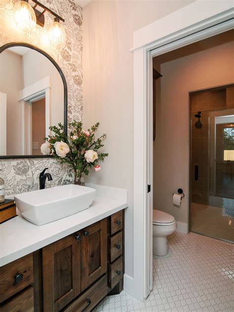Bold Floral Wallpaper Bathroom Photo Page Hgtv With