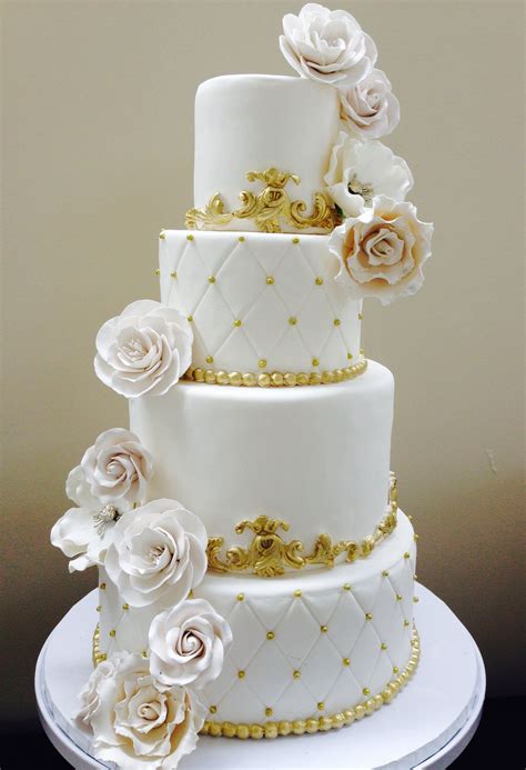 To love and be loved i really love making wedding cakes, not because it is for wedding it's simply because the. All white wedding cake with gold accents. | Gold wedding ...