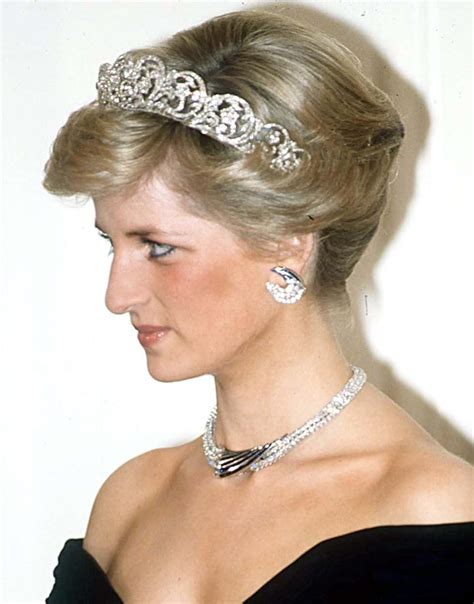مجوهرات الأميرة ديانا مجلة عروس