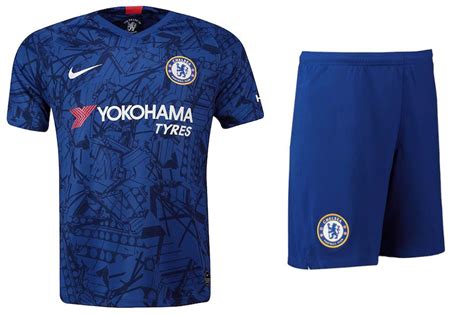 In the fifth year of their deal with the mega sports brand, chelsea will wear a very busy. Chelsea FC Men's Home Kits - From £7.95 | Great Britain Deals