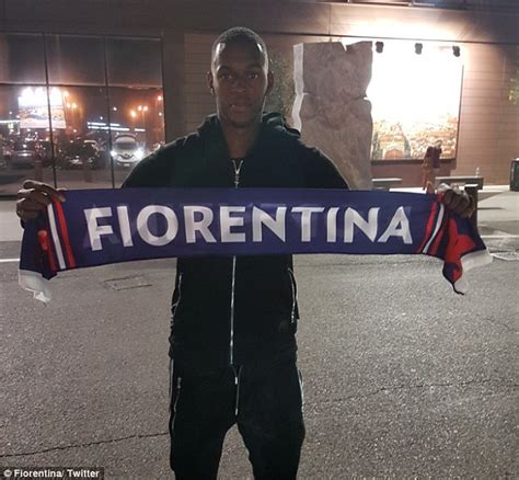 West Ham Midfielder Edimilson Fernandes Joins Fiorentina On Season Long Loan Deal Daily Mail