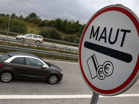 Der erste satz der für uns relevanten dritten. Sollte die deutsche Pkw-Maut nochmal überdacht werden ...