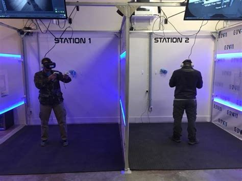 Pin By Chris Roda On Vr Arcade Video Game Rooms Vr Room Cyber Cafe