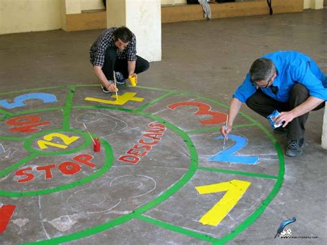 Los juegos tradicionales, su uso en el. pintamos-el-patio-del-cole-33 - Imagenes Educativas
