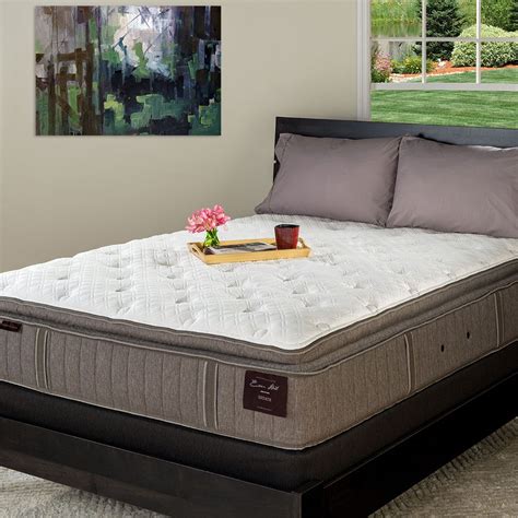 Read our stearns and foster mattress reviews below to learn more. Stearns & Foster Scarborough V Pillowtop - Mattress ...