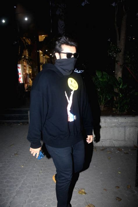 In an unique dialog with pinkvilla, sardar ka grandson stars rakul preet singh, arjun kapoor and neena gupta opened up about relationships. Arjun Kapoor spotted at Ageless Clinic in Santacruz on ...