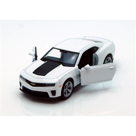 Chevy Camaro Zl1 White Welly 43667 45 Long Diecast Model Toy Car