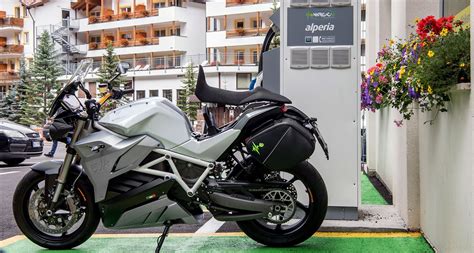 The goal is simplicity and authenticity, raw, pure, and intense. How to charge the Energica Ego and Eva electric motorcycles