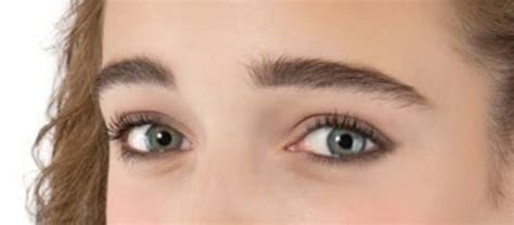 Top 10 Beautiful Eyebrow Shape In The World
