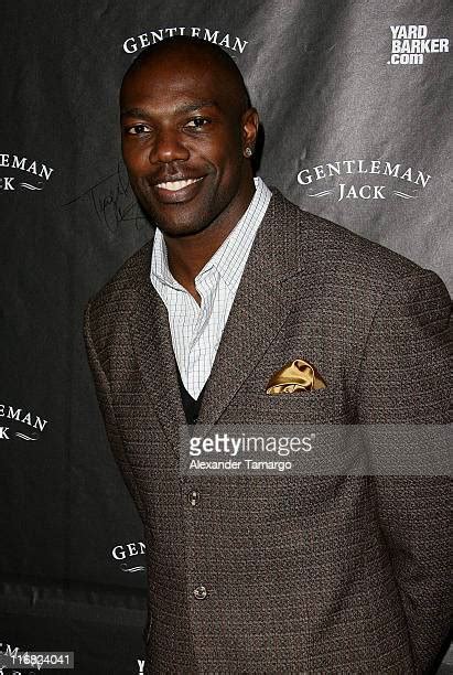 Terrell Owens And Dallas Cowboys Photos And Premium High Res Pictures