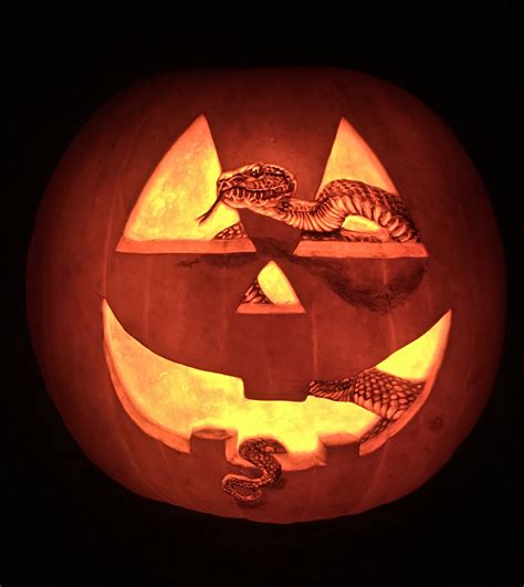 Snake Me Pumpkin Carving 2019 Art