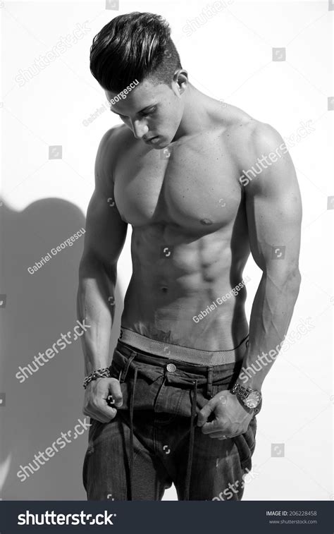 Sexy Portrait Very Muscular Shirtless Male Stock Photo 206228458