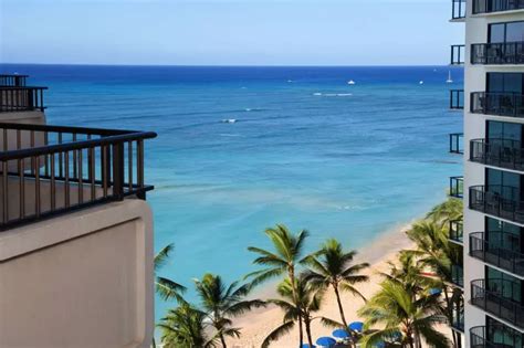 Book Moana Surfrider In Honolulu Hawaii With Vip Benefits
