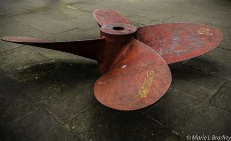 Red Propeller Butlers Wharf On The Southbank Of The Thame Flickr