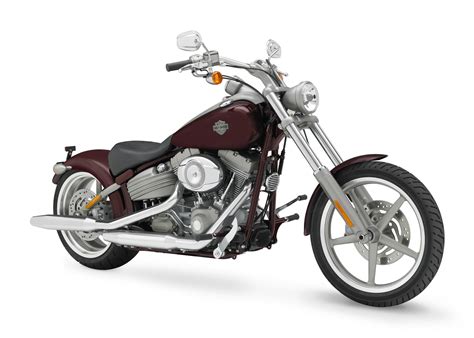 Motorcycle specifications, reviews, roadtest, photos, videos and comments on all motorcycles. HARLEY DAVIDSON Rocker specs - 2007, 2008 - autoevolution