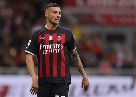 Tuttosport Ac Milan Exclude Rade Krunic From Possible Transfer Despite