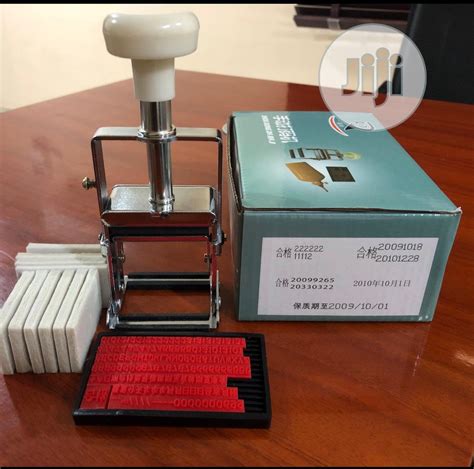 Handheld Ink Stamp Coding Machine For Expiry Date And Batch Number In