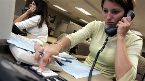 Why Call Centers Cant Save Obamacare The Fiscal Times