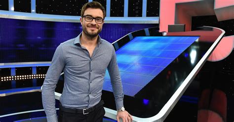 Sebastian jacoby, der regelmäßig zu den besten drei deutschen bei den quizweltmeisterschaften gehört und in der sendung der quizgott genannt wird. Sebastian Klussmann - Gefragt - Gejagt - ARD | Das Erste