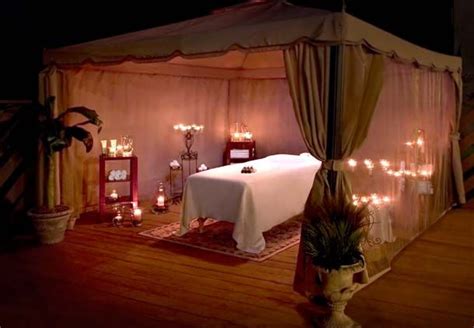 i m seeing more and more cabana style massage set ups very nice massage room decor massage