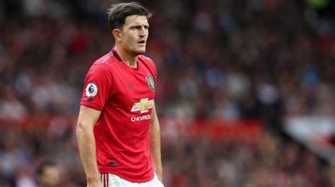 Harry maguire of england celebrates with teammates after scoring his team's first goal vs. Van der Vaart labels Harry Maguire as 'amateur' | Man Utd Core