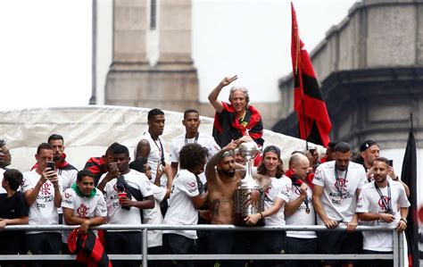 Check spelling or type a new query. Jorge Jesus, dal rifiuto al Milan alla vittoria della Copa ...