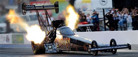 Pwc fuel consumption is the most inefficient at top speeds and the number of gallons consumed at full throttle plus the hours you can ride could vary significantly. Test Shows Top Fuel Engine Makes 11,000+ Horsepower