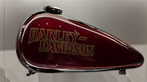 Here Is Nearly Every Harley Davidson Gas Tank Logo Harley Davidson