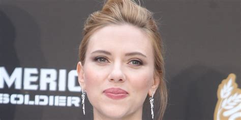 Scarlett Johansson Opens Up About Her First Fully Nude Role In Under