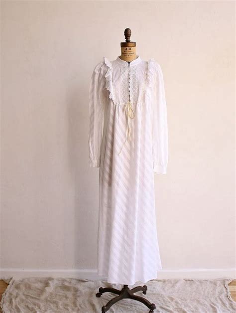 Loretta Caponi White Cotton Victorian Nightgown Nightdress Etsy Night Gown Victorian
