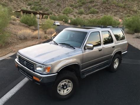 Everything works but has no compression in one cylinder. 1994 Toyota 4runner SR5 4x4 5spd Manual ARIZONA RUST FREE SUV...NO RESERVE!! - Classic Toyota ...