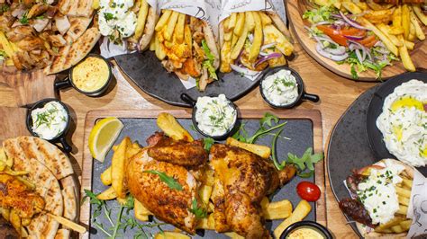Meet And Eat 4 Gyros Delivery From Handforth Order With Deliveroo